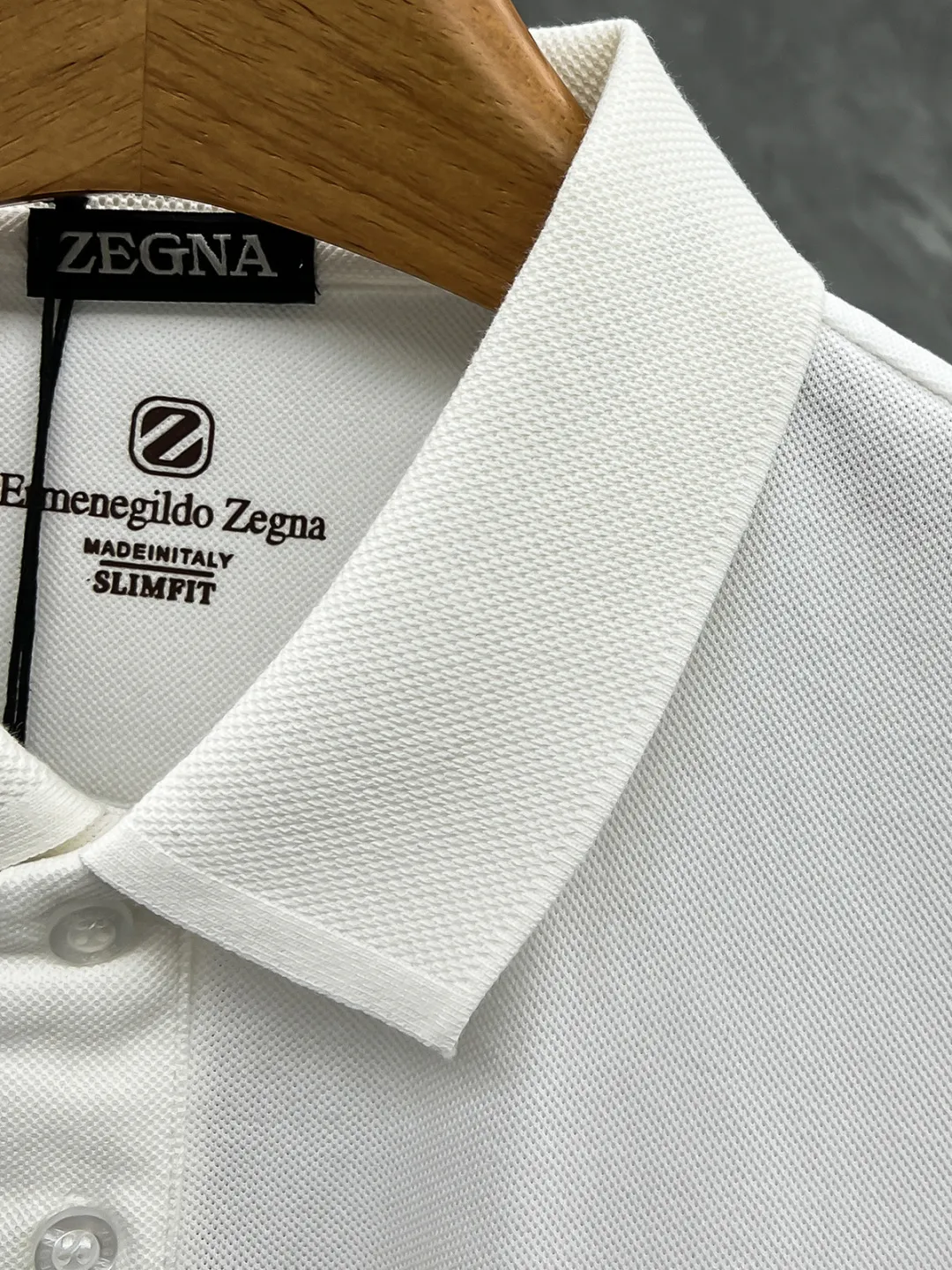Z 2026ss New Arrival Classic logo Polo ！Classic ，Premium ！ ， ，Quality / ， ！ 100% ， ，Breathable ， ！ Classic LOGO ， ，LOGO ， ， Classic ！ ， ， LOW ， Versatile Polo ！ ：Black White Size：M-3xl